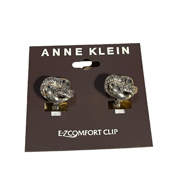 NWT Anne Klein Silver-Tone Etched Knot Clip-on Earrings - Picture 2 of 4